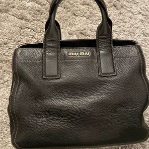 Authentic miu miu, hand bag, gently worn.
